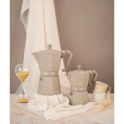 Espressokocher<Bialetti Espressokocher 6 Tassen Moka Express Exclusive Induction Cremé