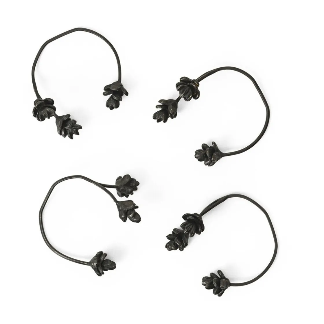 Bestseller<ferm LIVING Serviettenringe 4er-Set Forest Black Brass