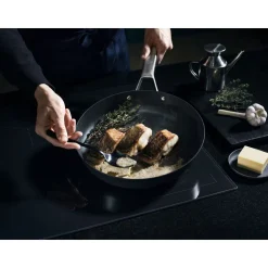 Fiskars Bratpfanne 28 cm Taiten schwarz