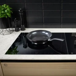 Fissler Pfanne Essential schwarz 24cm