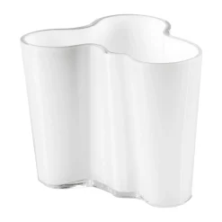 Silvesterparty<Iittala Vase 9,5 cm Alvar Aalto opalweiß