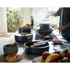 Joseph Joseph Bratpfanne 24 cm Space blau