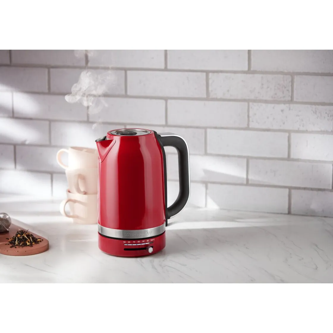 Wasserkocher|Weihnachten<KitchenAid Wasserkocher 1,7 l 2400 W Empire Rot
