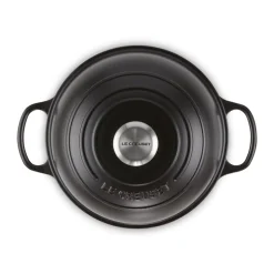 Brotbacken<Le Creuset Brot-Bräter 24 cm Signature Schwarz