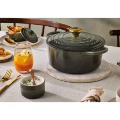 Le Creuset Bräter mit Deckel 24 cm Signature Thyme