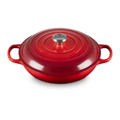 Le Creuset Gourmet Profi-Topf mit Deckel 30 cm Signature Kirschrot