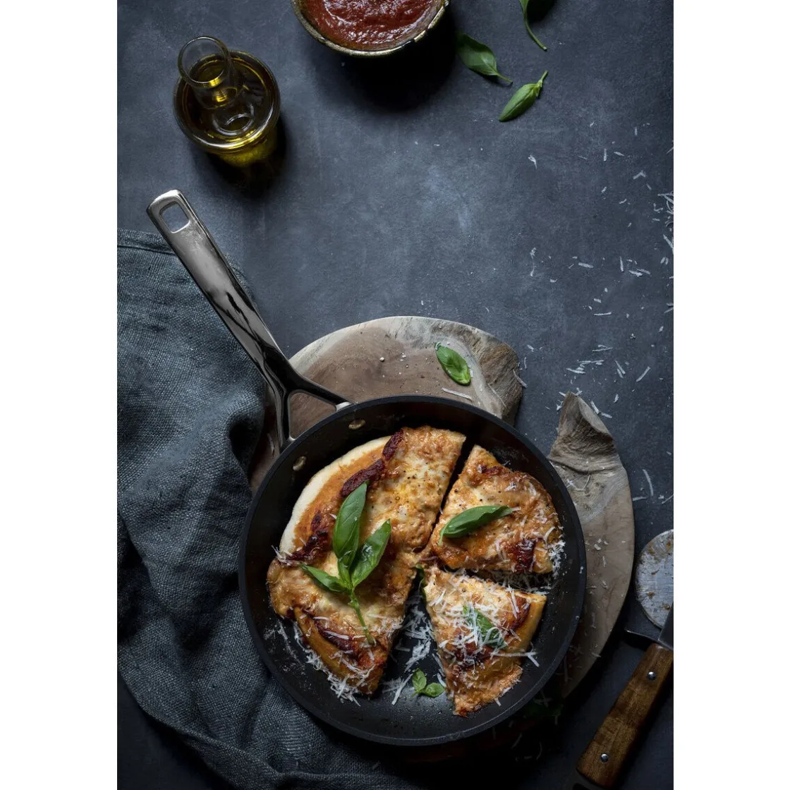 Kochwelt Entdecken|Pfannen<Le Creuset Pfanne flach 24 cm Aluminium antihaft