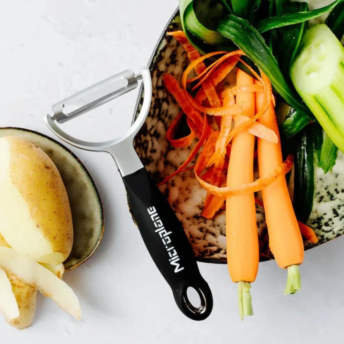 Microplane Profi Y Schäler Speciality schwarz