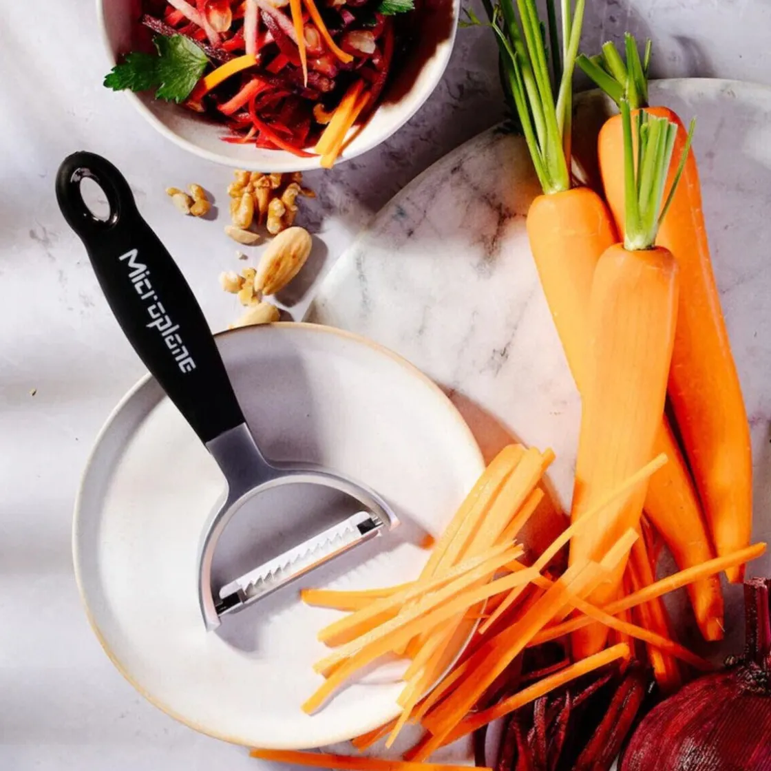 Messer & Co. Entdecken|Kochwelt Entdecken<Microplane Profi Y Schäler Julienne Speciality schwarz