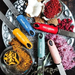 Messer & Co. Entdecken<Microplane Zester-Reibe 32 cm Premium Classic granatapfelrot