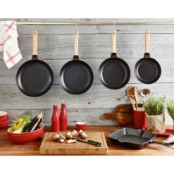 Pfannen|Kochwelt Entdecken<Staub Bratpfanne 28 cm schwarz