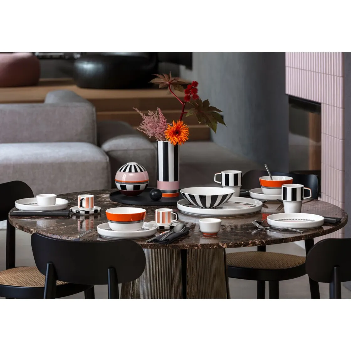 Becher|20 Jahre Tischwelt<Villeroy & Boch Henkelbecher 0,32 l Memphis Collection