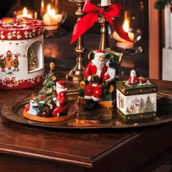 Villeroy & Boch Santa auf Sessel Christmas Toy's