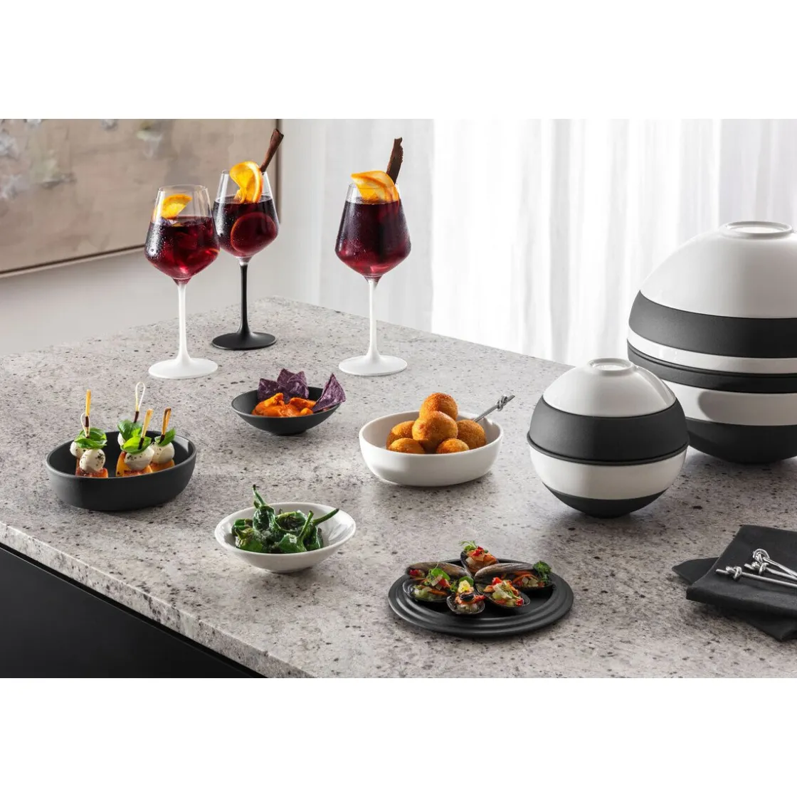 Villeroy & Boch Signature La petite Boule 5-tlg. Iconic Black & White